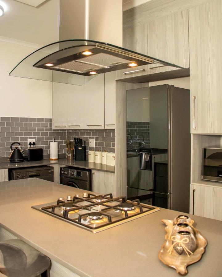 Fumo House Lifestyle Apartments 米德兰 外观 照片