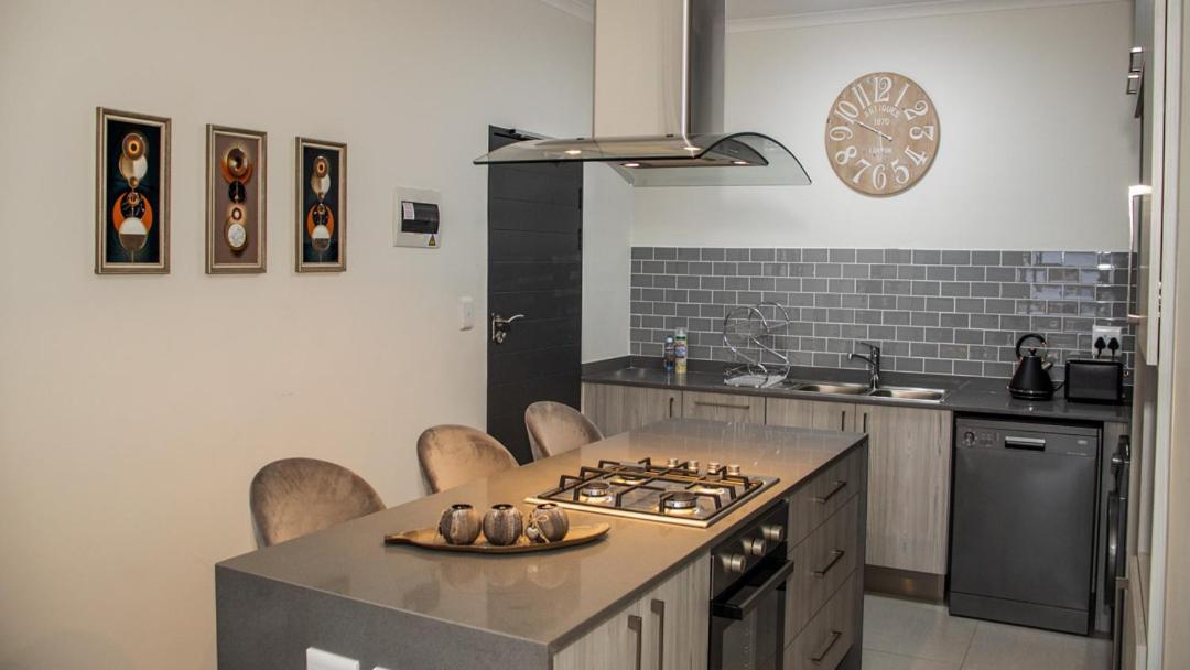 Fumo House Lifestyle Apartments 米德兰 外观 照片