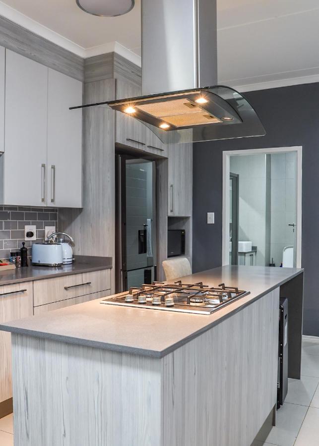 Fumo House Lifestyle Apartments 米德兰 外观 照片